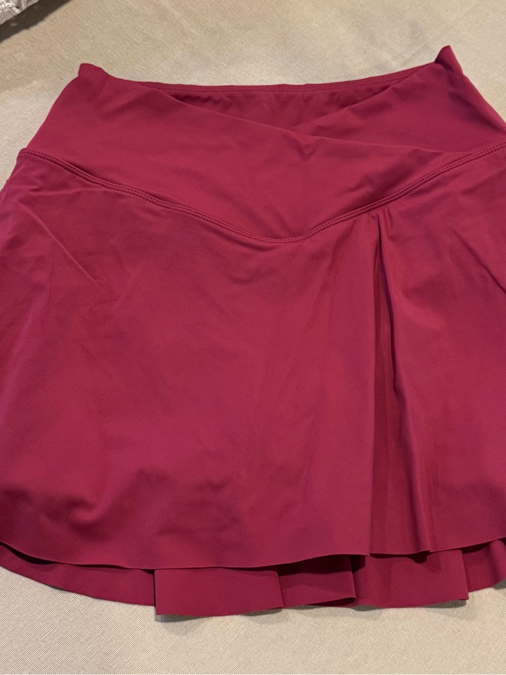 HALARA NWT Berry WINE SOFTLYZERO Airy Comfy HIGH WAISTED skort